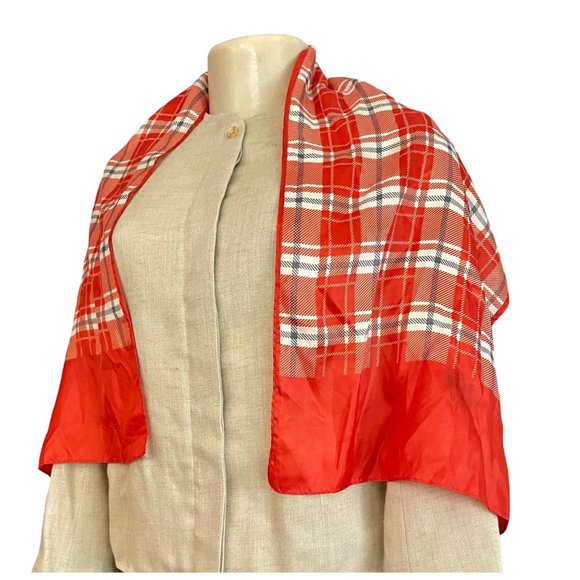 Vintage Plaid Scarf in Orange and Gray. - Picture 5 of 6